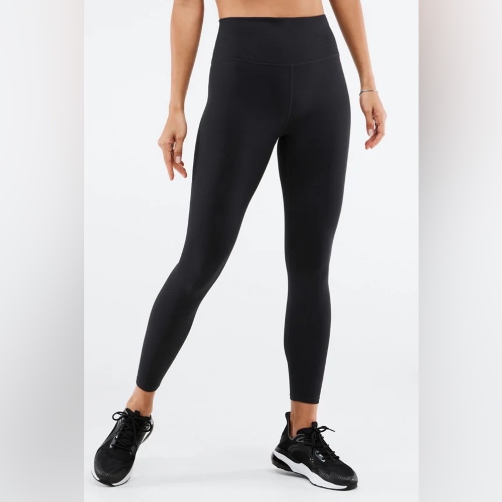Fabletics Define PowerHold® High-Waisted 7/8 Legging Black